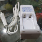 Charger Z isi 4 baterai - Image 2